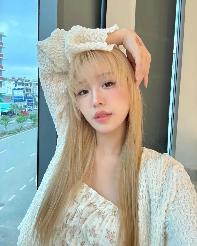 Lắng nghe giai điệu vì yêu là nhớ Han Sara