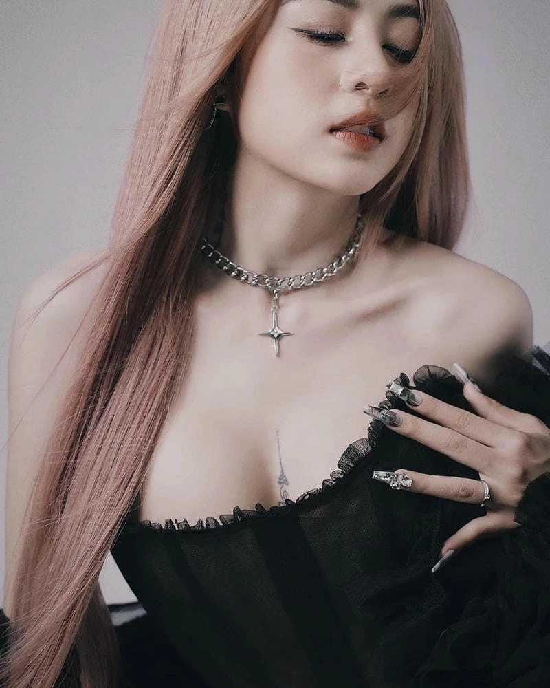 Tận hưởng những phút giây thư giãn với Nhạc Hana Cẩm Tiên Hotlive Idol