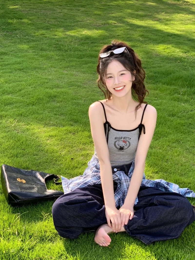 Đừng bỏ lỡ gái xinh Hotlive Idol buộc tóc ngầu cực chất