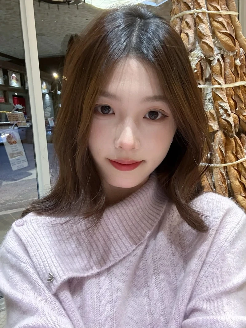 Khám phá gái xinh 2k4 Hotlive Idol tiktok đang viral hôm nay