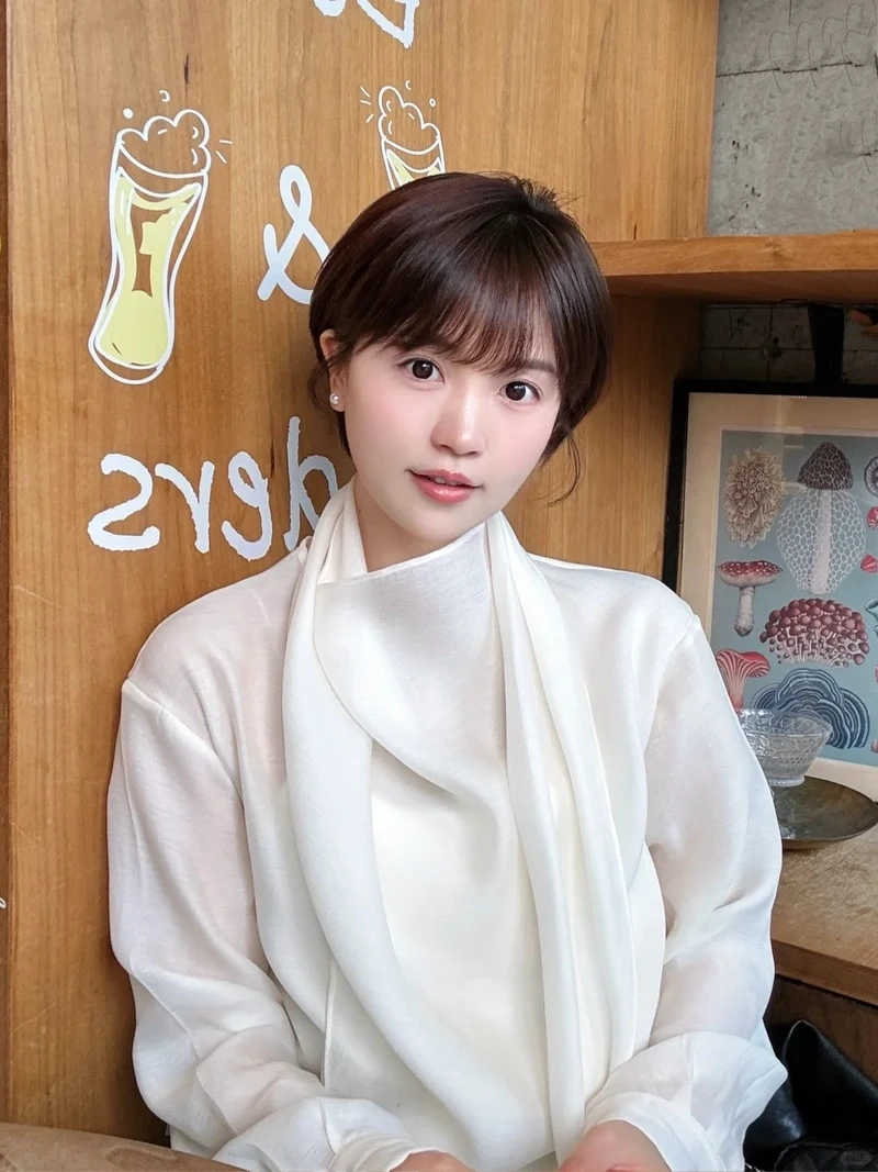 Bộ ảnh gái xinh tóc ngắn selfie siêu hút like