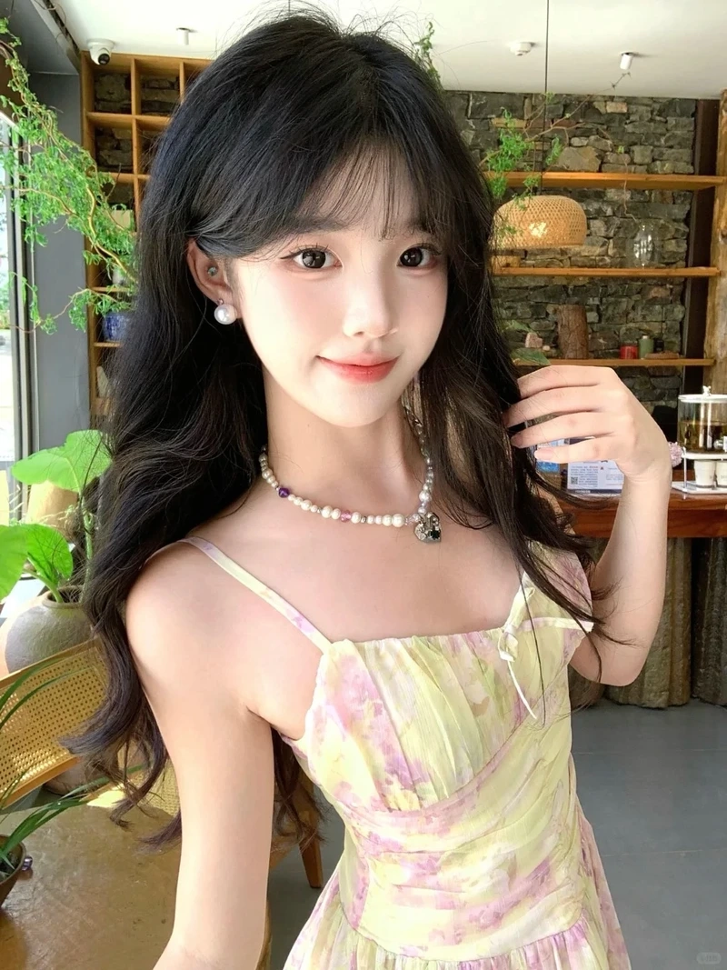 Khám phá vẻ đẹp ngọt ngào của Hotlive Idol gái Trung Quốc đẹp
